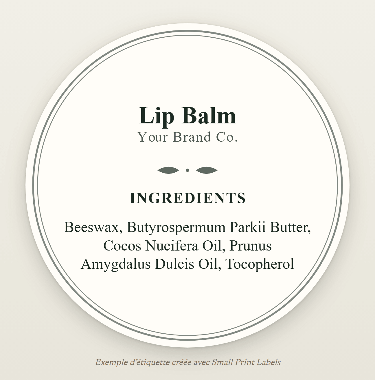 Exemple d'étiquette ronde pour une boîte de baume à lèvres, crème avec un double cadre : Lip Balm et sa liste INCI de cinq ingrédients, cercle de 51 mm